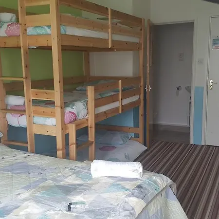 Darfield Guest house Blackpool