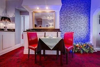 Windsor Park 4*