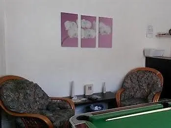 Myroomz Orchid Pensionat