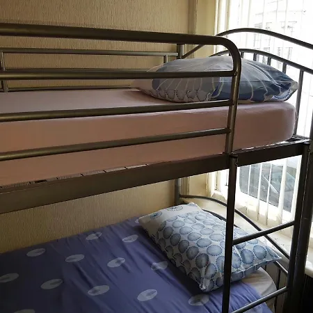 Singleton House Отель