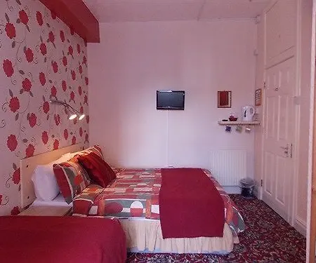 Westdean Hotel 3*