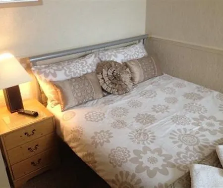 Seagull Bed & Breakfast 3*