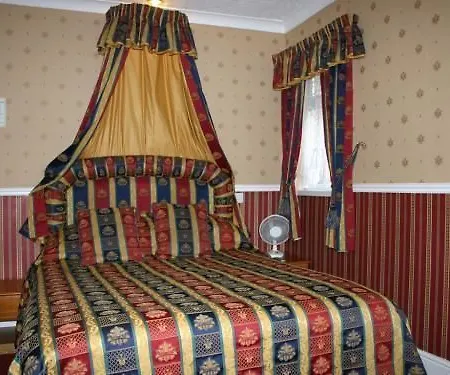 Oyo Abbey Hotel 4*