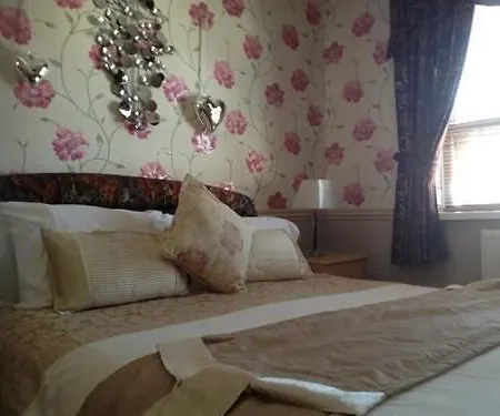 Oyo Abbey Hotel