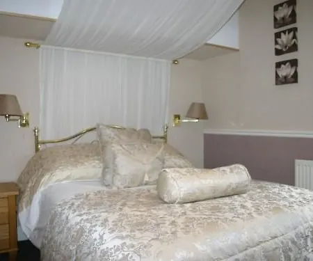 Oyo Abbey Hotel 4*
