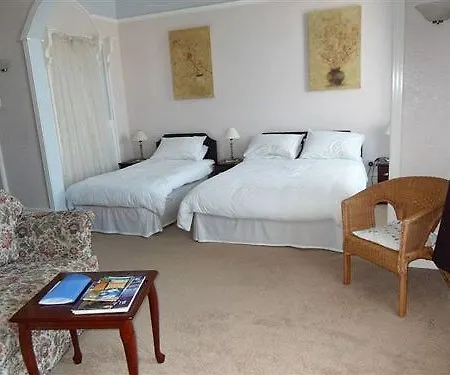 Hotell Ash - 3*