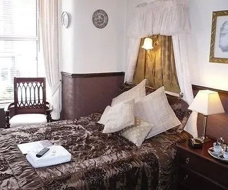 Bed & Breakfast The Molly House