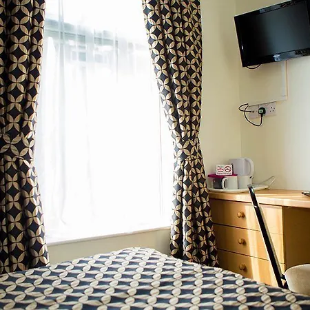Royal Seabank Hotel 3*
