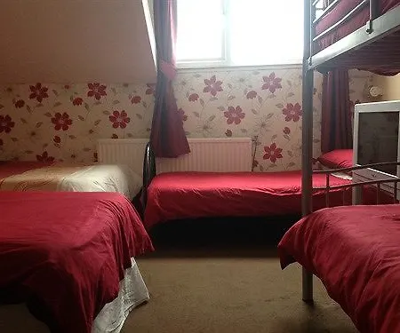 The Peerless 3* Blackpool