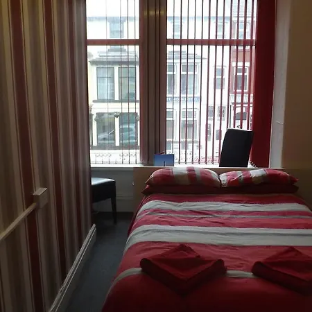 Bed & Breakfast Friends Hotel Blackpool