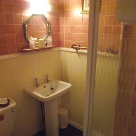 The Molly House 4*