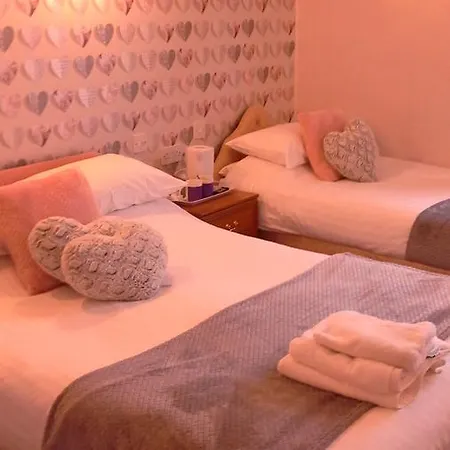 The Trafalgar 3*