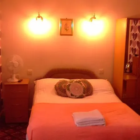 The Trafalgar 3* Blackpool