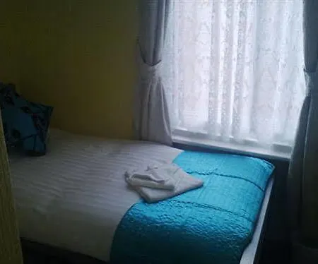 Hotel Doric House