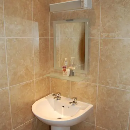 The Trafford Hotel 3*