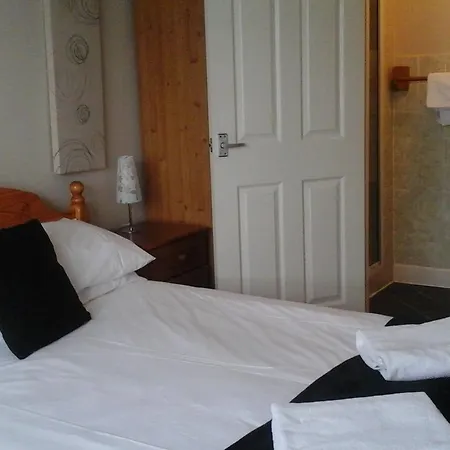 酒店 Newburn Families & Couples Only 3*
