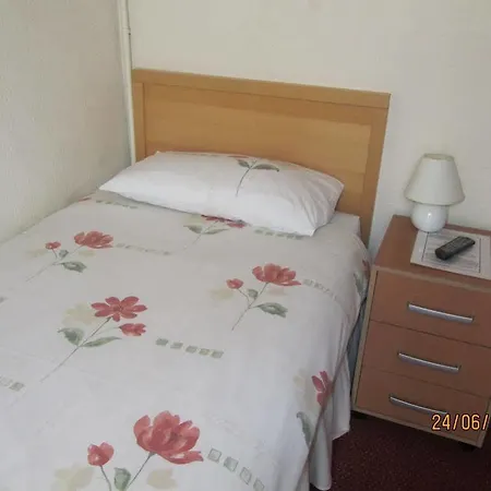 The Kings Cross Hotel Blackpool