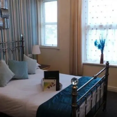 The 3* Blackpool