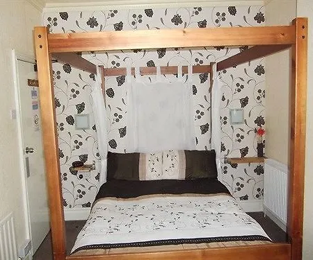 Hotel Heywood House 3*