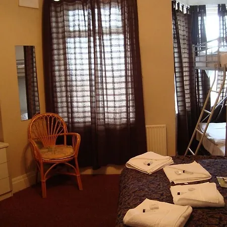 Otel Grand 3*