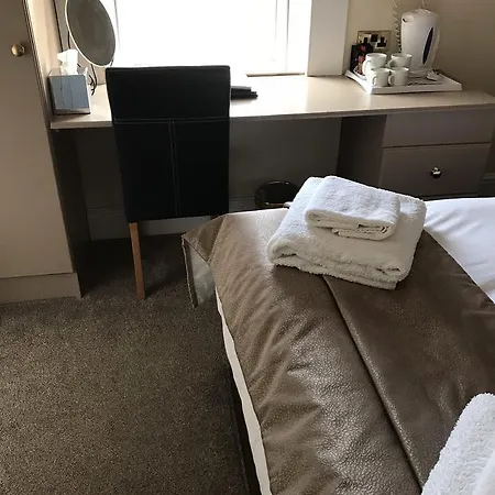 게스트하우스 The Windsor Carlton 4*