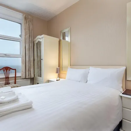 Hotel Maples Blackpool