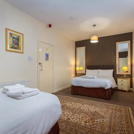 Hotel Maples 3*