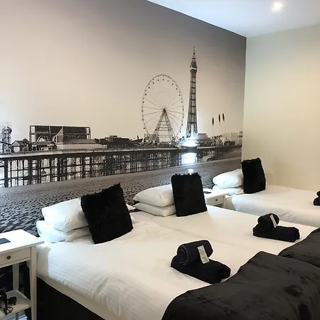 Hotel Happy Return