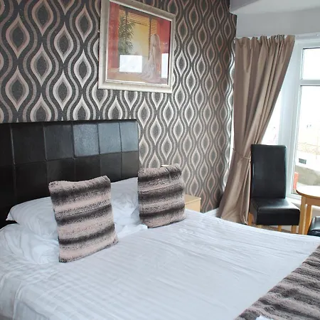 Hotel Brincliffe 4*