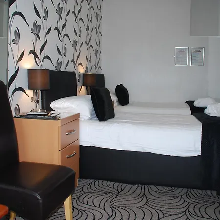 Brincliffe Hotel 4*