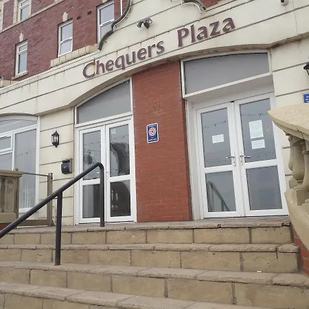 Chequers Plaza