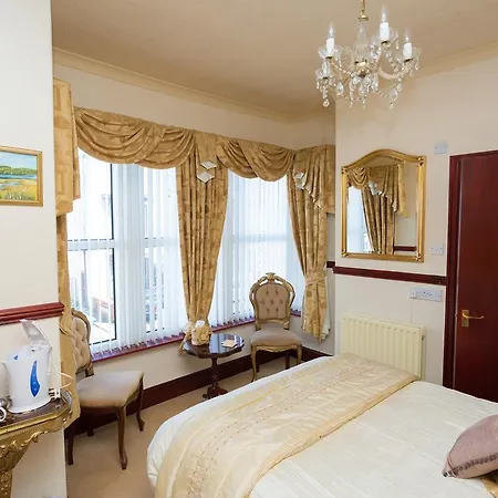 Graydon Hotel 3*