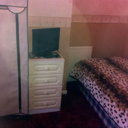 Willow Grove 3* Blackpool