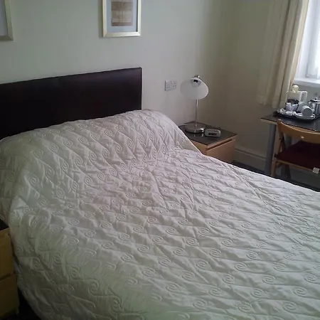 Отель Beachcomber