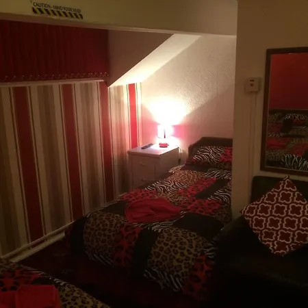 Bed & Breakfast Friends Hotel Blackpool