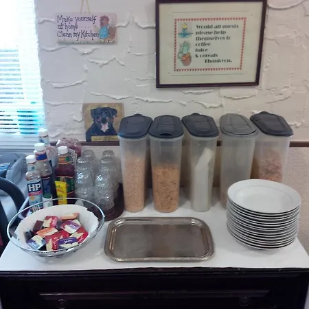 Bed & Breakfast Somerville 2*