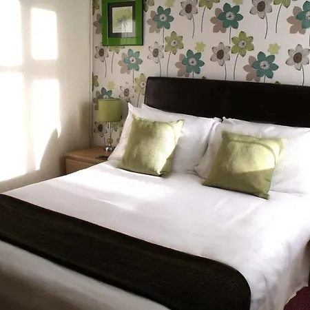 Benson - Small Families & Couples Only Bed & Breakfast 3*