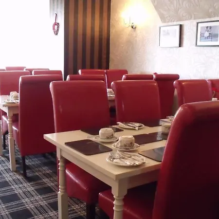Benson - Small Families & Couples Only Bed & Breakfast Blackpool