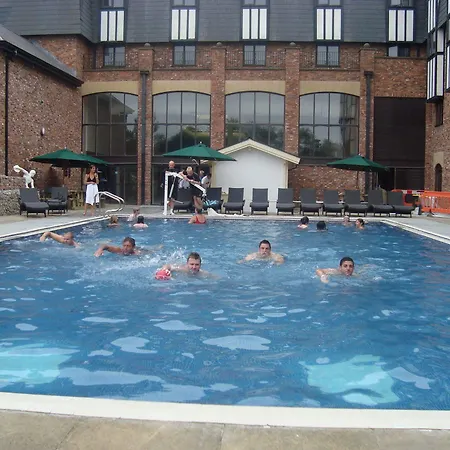 Village Resort 4*