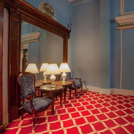 The Metropole Hotel 3*