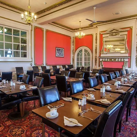 The Metropole 3*
