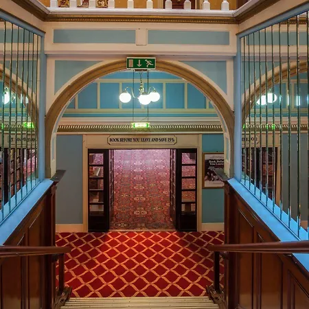 The Metropole 3*
