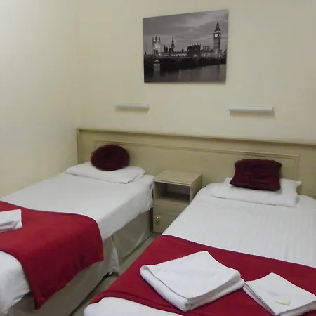 Hotel The Oxford 3*