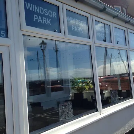 Windsor Park 4* Blackpool