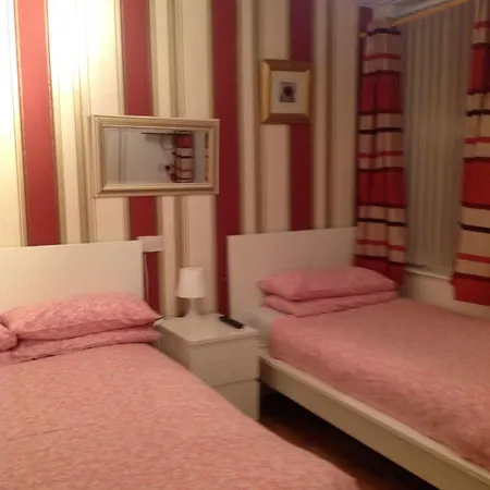 B&B Fairhaven On Woodfield Road