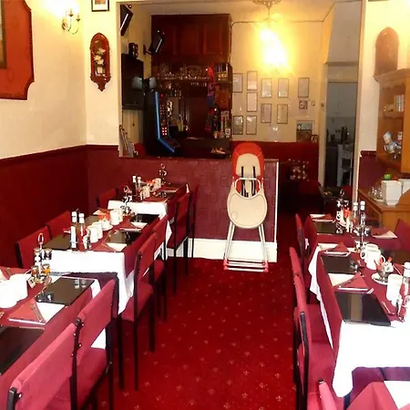 德拉米尔酒店 住宿加早餐酒店 3*