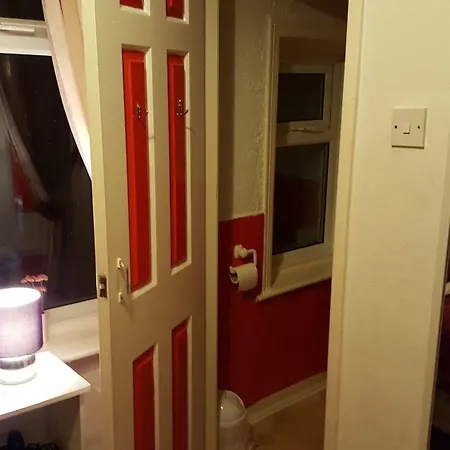 Guest house Darfield 2*