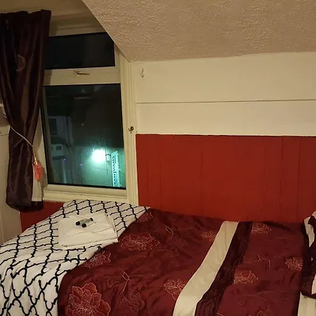 Guest house Darfield 2*