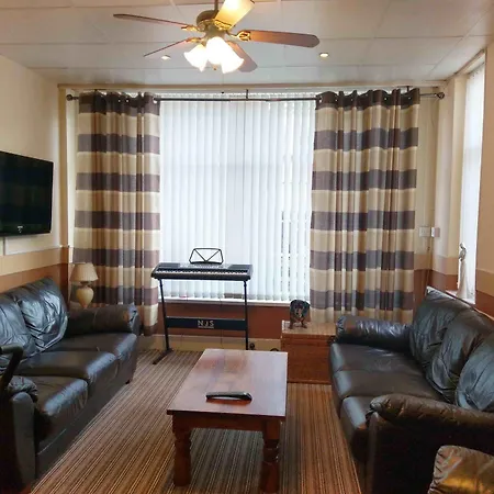 Bed & Breakfast Ringbane House