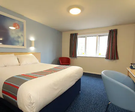 Travelodge South Shore 3*